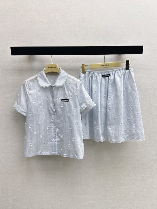 Miu Miu Pants - Miu Miu blue blouse short-sleeved short skirt set